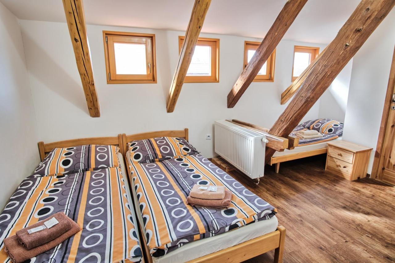 Strnadovsky Mlyn 호텔 Jesenice  외부 사진