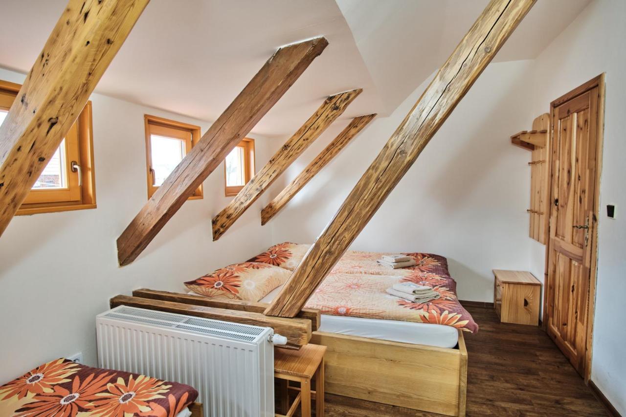 Strnadovsky Mlyn 호텔 Jesenice  외부 사진
